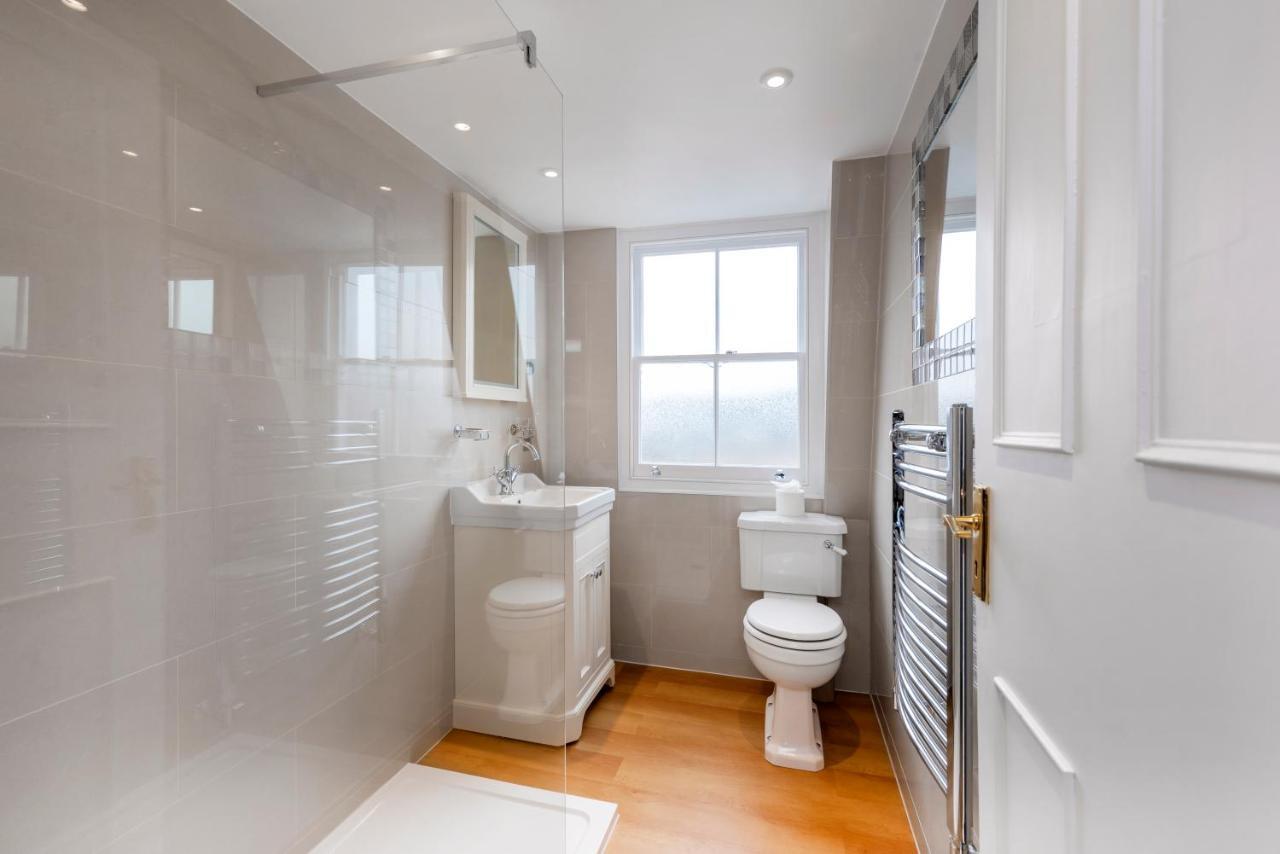 Central Bath Near The Circus With Parking Apartment Ngoại thất bức ảnh